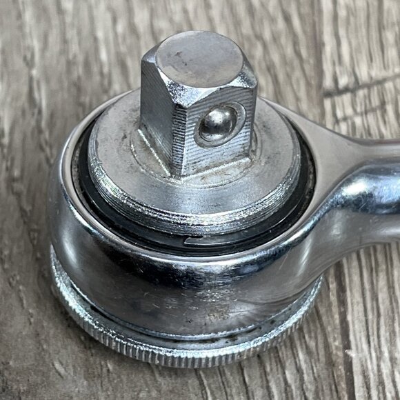 Craftsman 9  43797 1/2" Drive Thumbwheel Ratchet - Picture 6 of 8